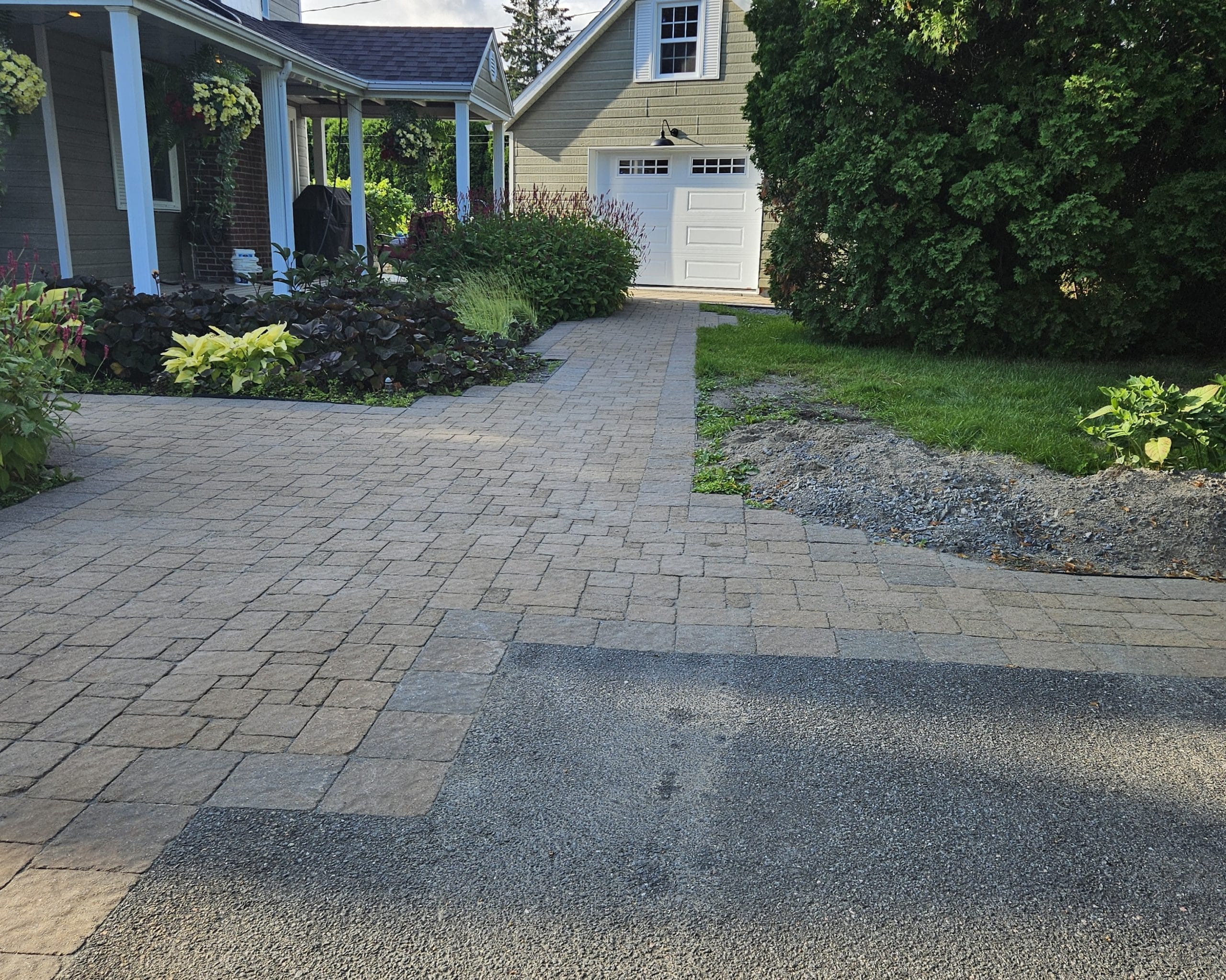 terrasement amenagement perron saguenay
